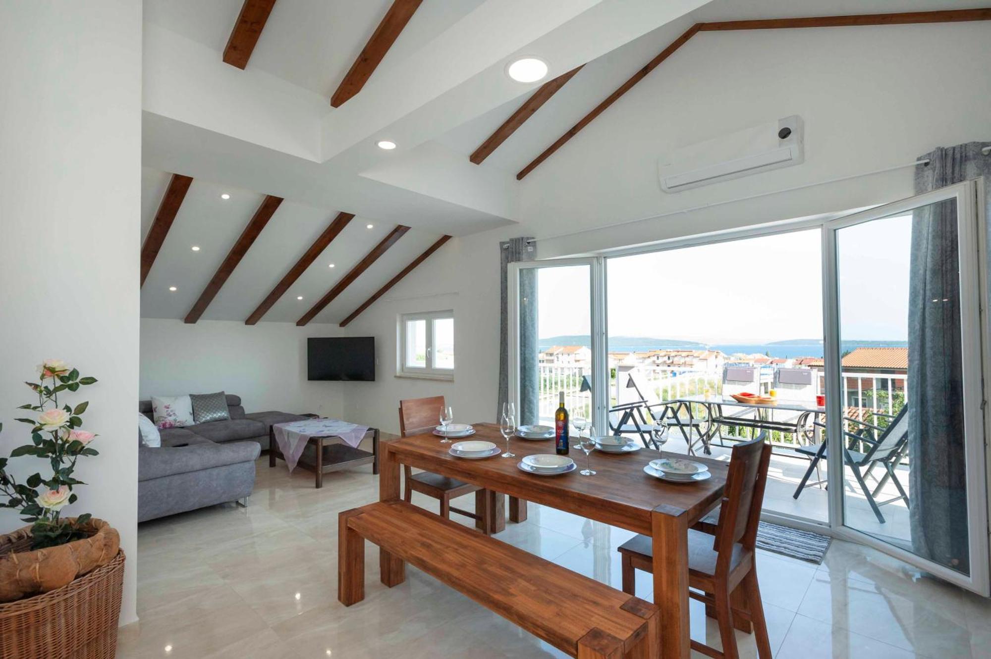 Apartment Sunshine, Sunrise, Sunset Kaštela Extérieur photo