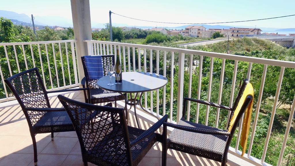 Apartment Sunshine, Sunrise, Sunset Kaštela Extérieur photo